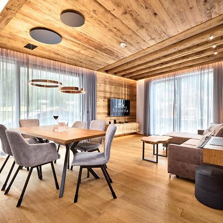 Das Luxurioese Chalet-Apartment In Der Residenz Silvretta - Inklusive Silvretta Card Premium 湖城 外观 照片