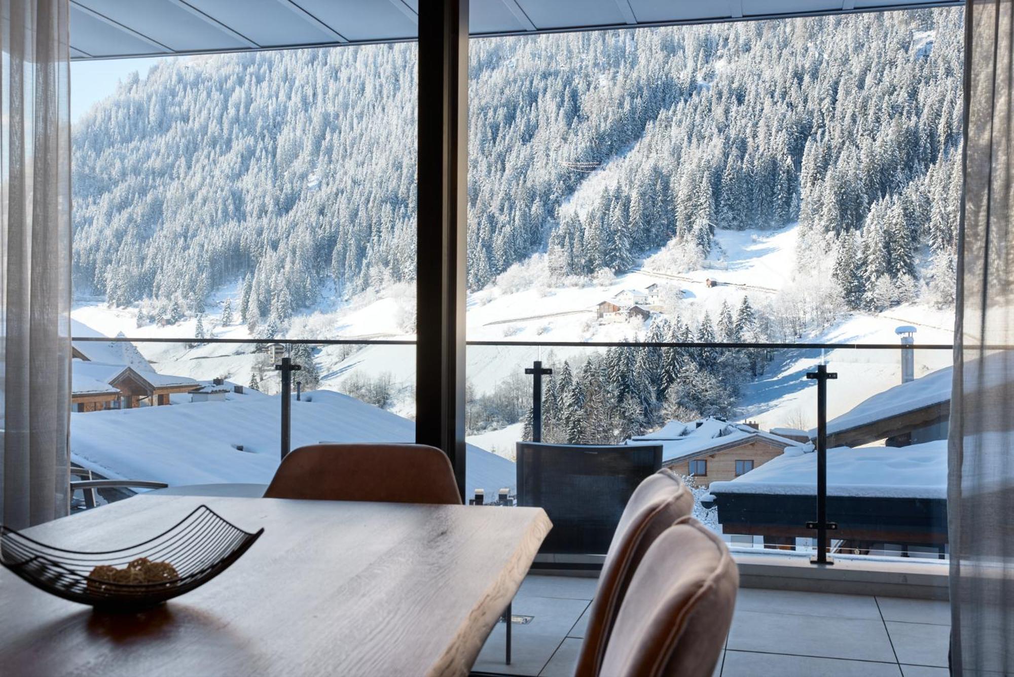 Das Luxurioese Chalet-Apartment In Der Residenz Silvretta - Inklusive Silvretta Card Premium 湖城 外观 照片
